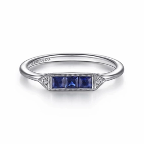 14K White Gold Diamond and Trio Princess Cut Sapphire Ladies Ring Rich Shine Timeless Contour