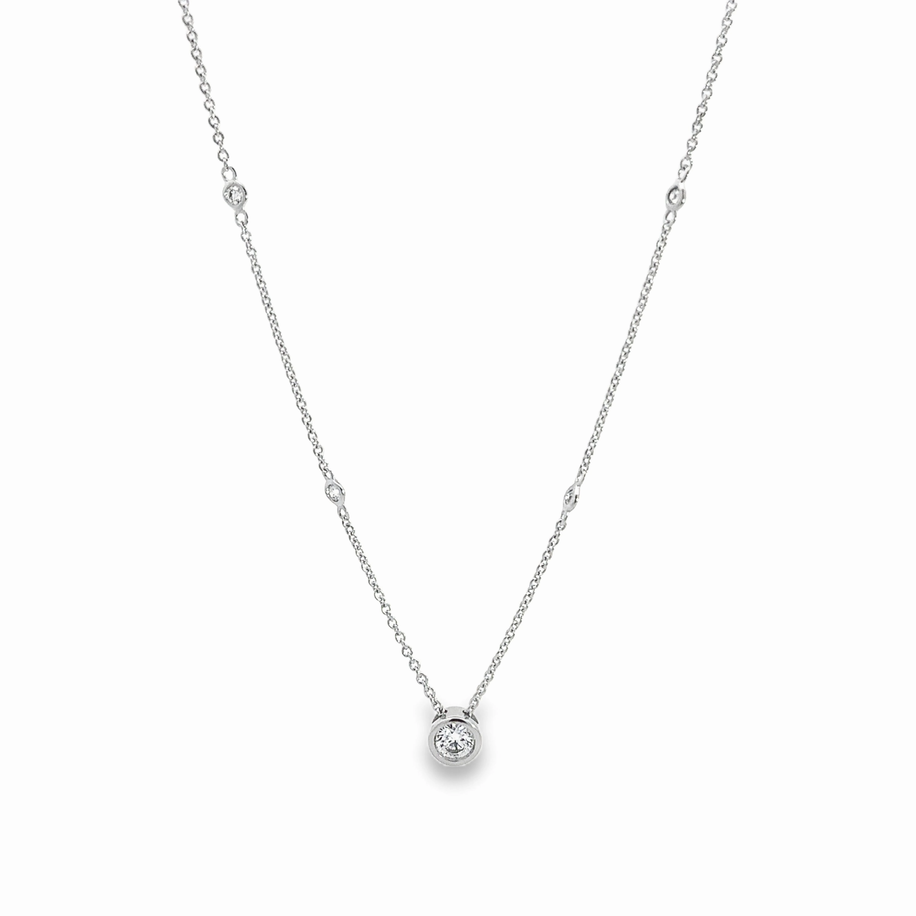 Lively Spirit Soft Style 14K White Gold Diamond Shell Bezel Set Diamond Station Necklace