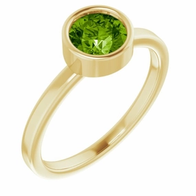 14K Yellow 6 mm Natural Peridot Ring Artistic Token Stylish Addition