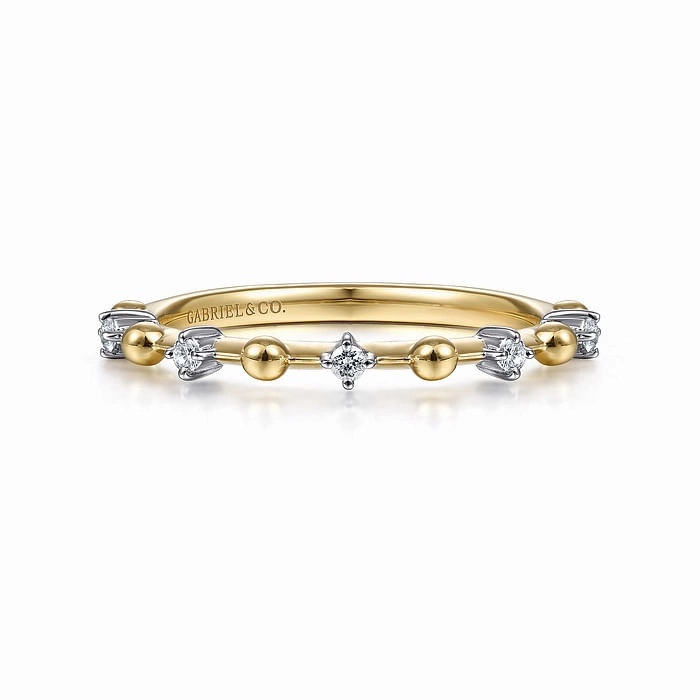 Close Detail 14K Yellow Gold Bujukan and Diamond Station Alternating Ring