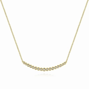 Glam Focus Gleaming Detail 14K Yellow Gold Curved Bar Necklace with Bezel Set Round Diamonds
