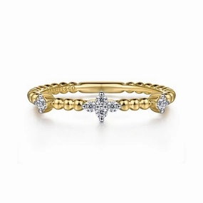 Fashion Focus Eye-Catching Craft 14K Yellow Gold Diamond Station Bujukan Stackable Ring
