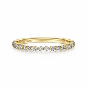 14K Yellow Gold Single Prong Diamond Anniversary Band Dainty Form