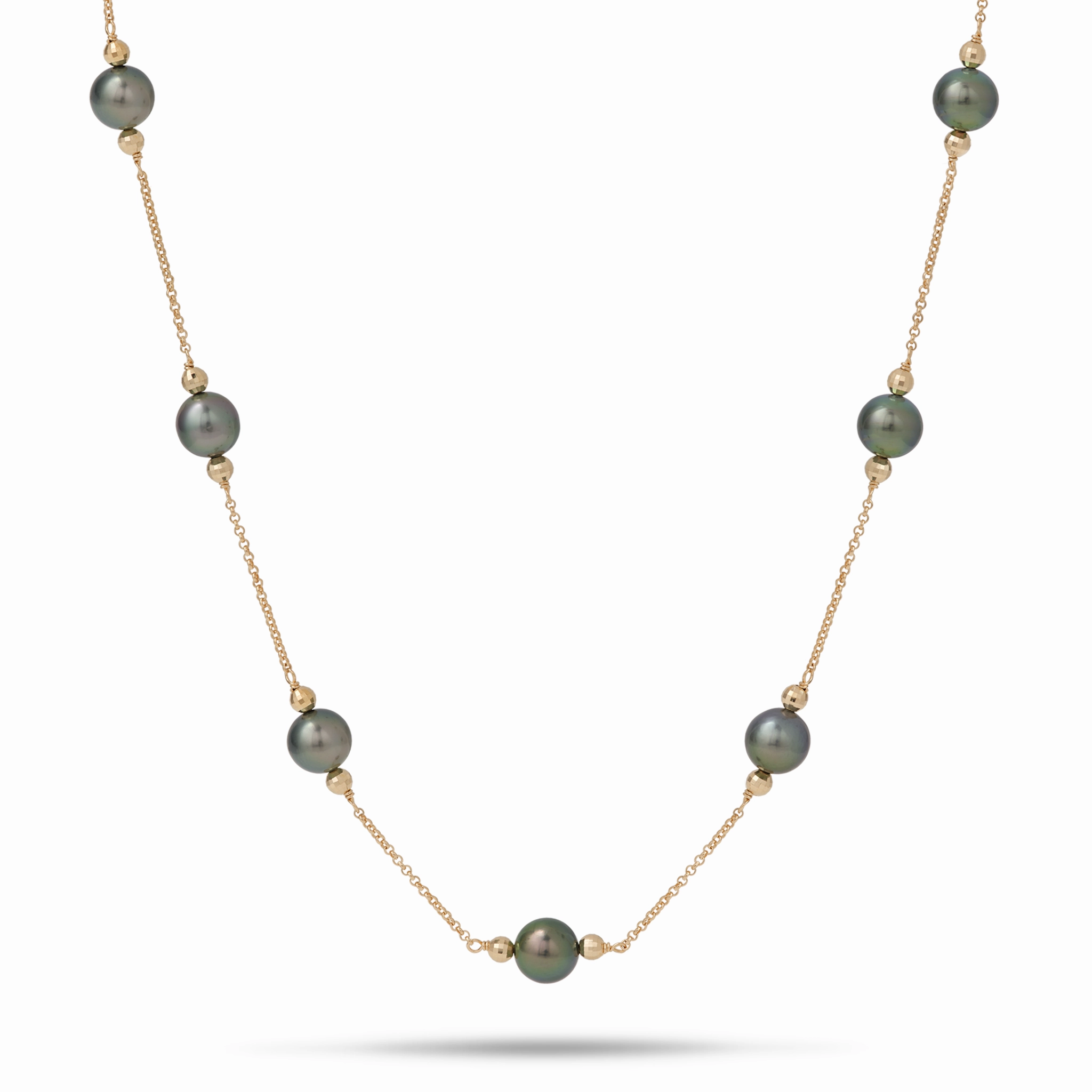 Daywear Style Subtle Detail 17.5-18" Tahitian Black Pearl Necklace in Gold - 9-10mm
