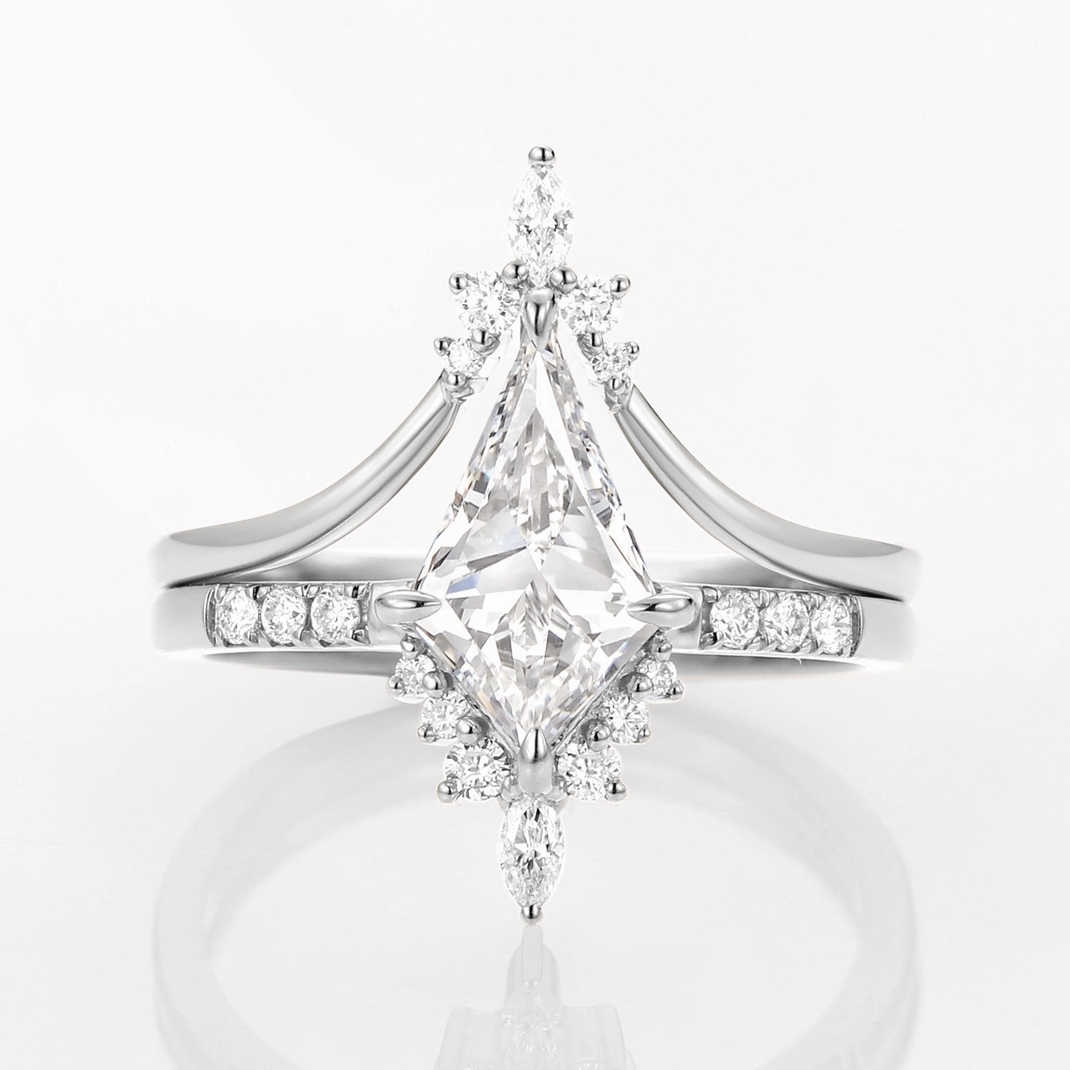 1.0ct Kite Cut Lab Grown Diamond Engagement Ring Set 2pcs - Starla Elegant Glow Durable Art