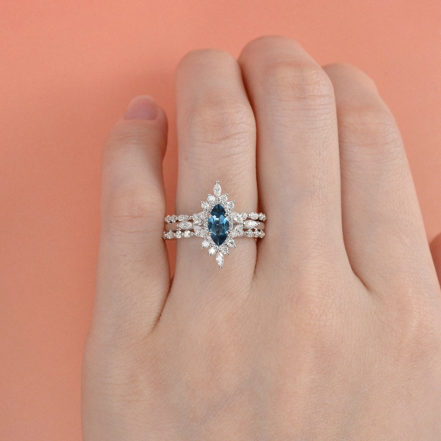 Delicate Detail Opulent Look 1.0ct Marquise Cut Moss Agate Cluster Vintage Ring Set 3pcs