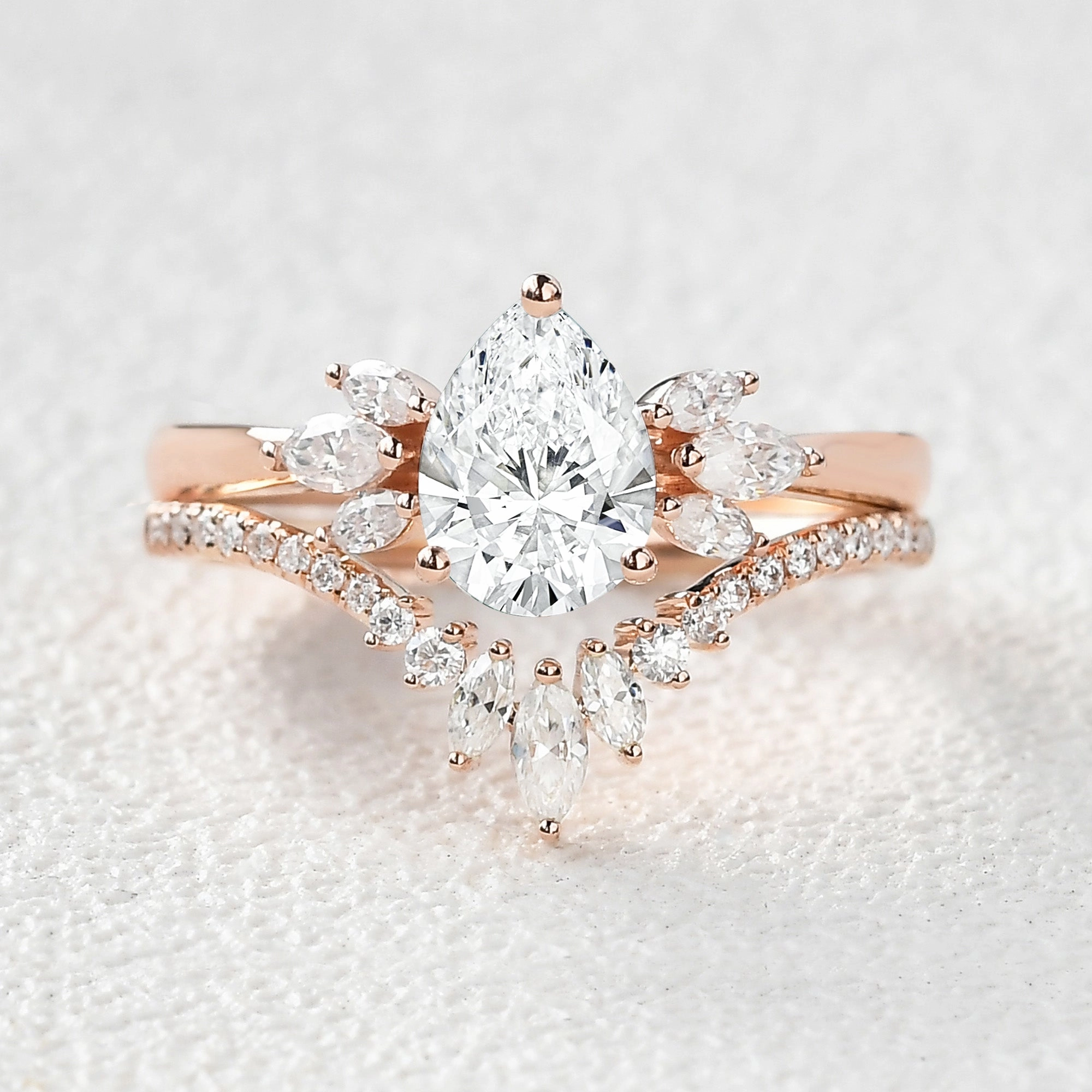 Luxury Contour Sparkling look 1.0ct Pear Cut Lab Grown Diamond Butterfly Fairy Ring Set 2pcs