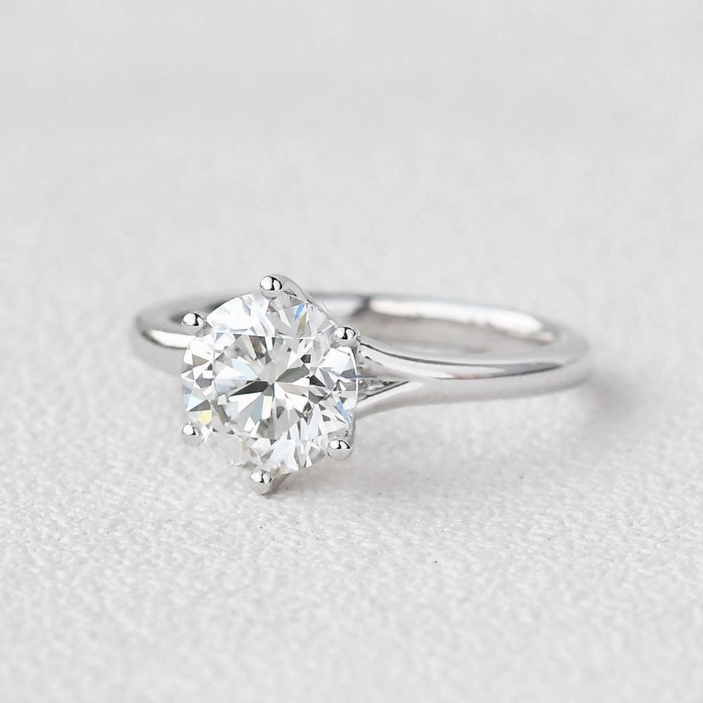 Muted Style Brunch Date 1.0ct Round Cut Moissanite Six-Prong Classic Solitaire Ring