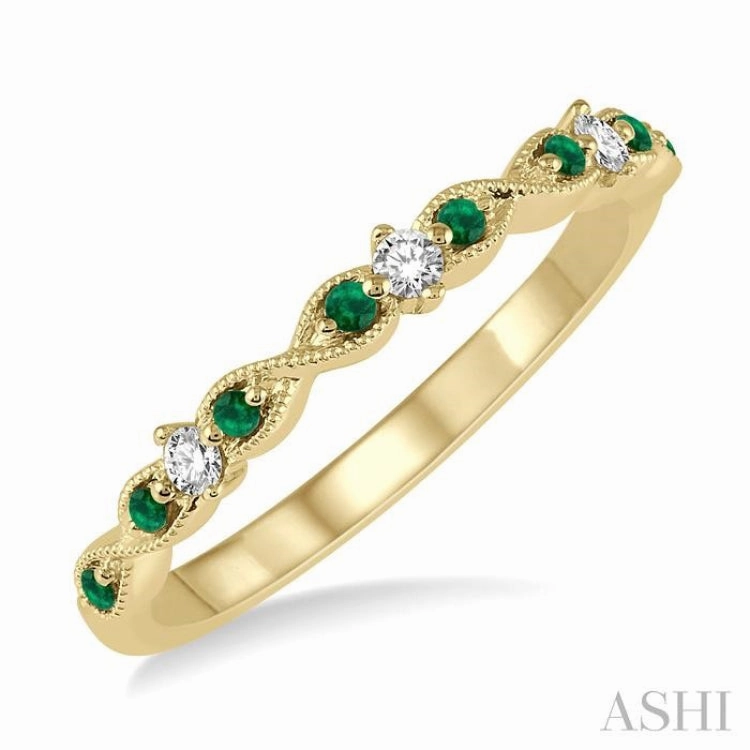 Weatherproof Layer 1.25 MM Emerald and 1/10 ctw Round Cut Diamond Precious Wedding Band in 14K Yellow Gold