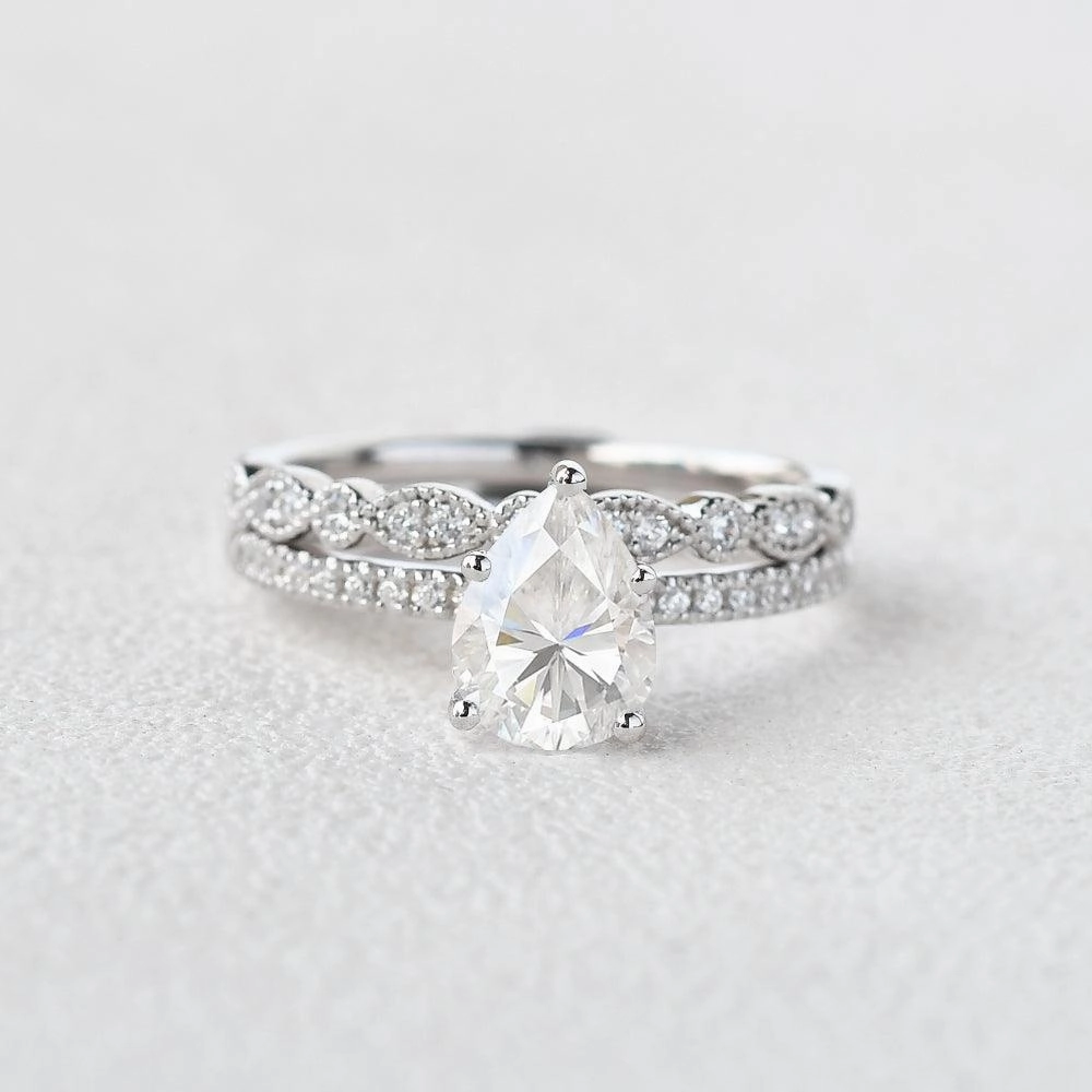 1.3ct Pear Moissanite Pave Vintage Solitaire Ring Set 2pcs High-End Article Sentimental Adornment
