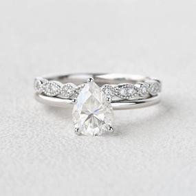 1.3ct Pear Shaped Moissanite Solitaire Ring Set 2pcs Alluring Style Event Look