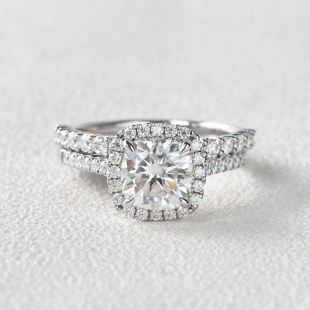 Seasonal Sparkle Subtle Vibe 1.5ct Cushion Cut Moissanite Halo White Gold Ring Set 2pcs