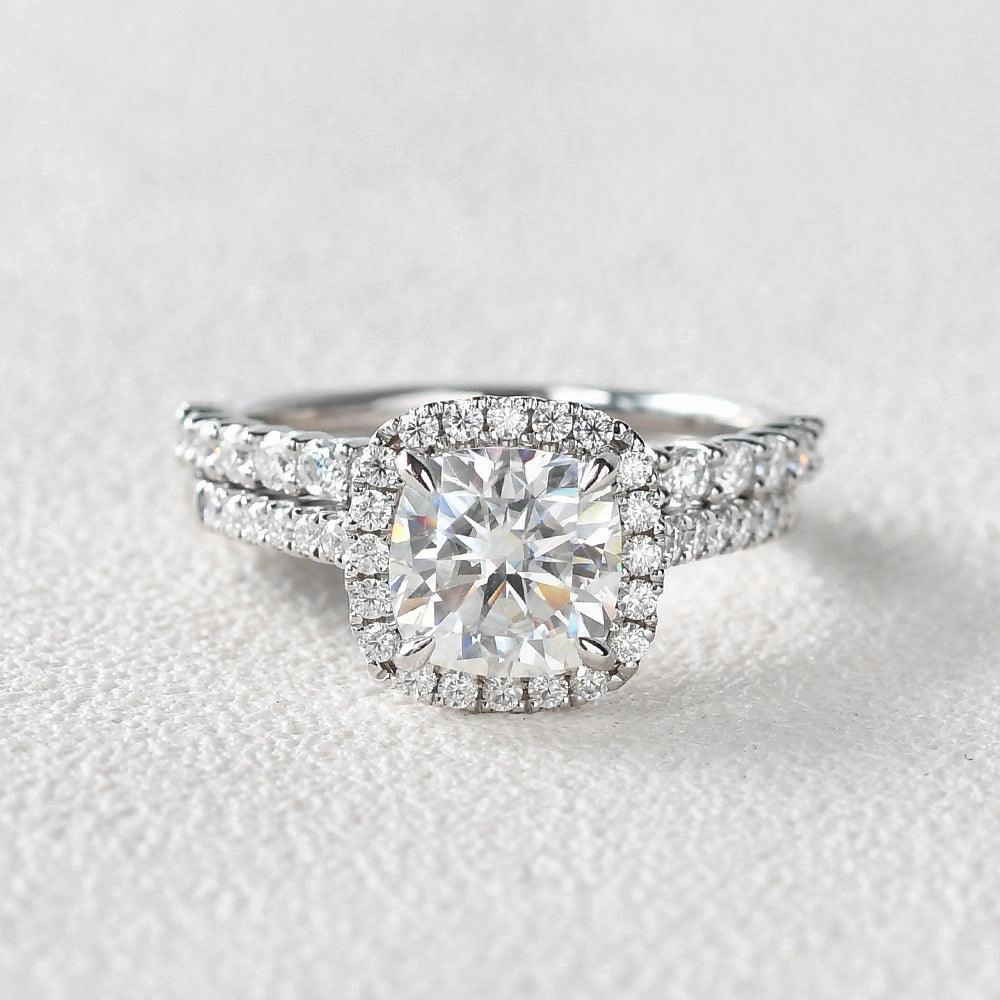 1.5ct Cushion Cut Moissanite Halo White Gold Ring Set 2pcs Comfortable Wear Signature Present
