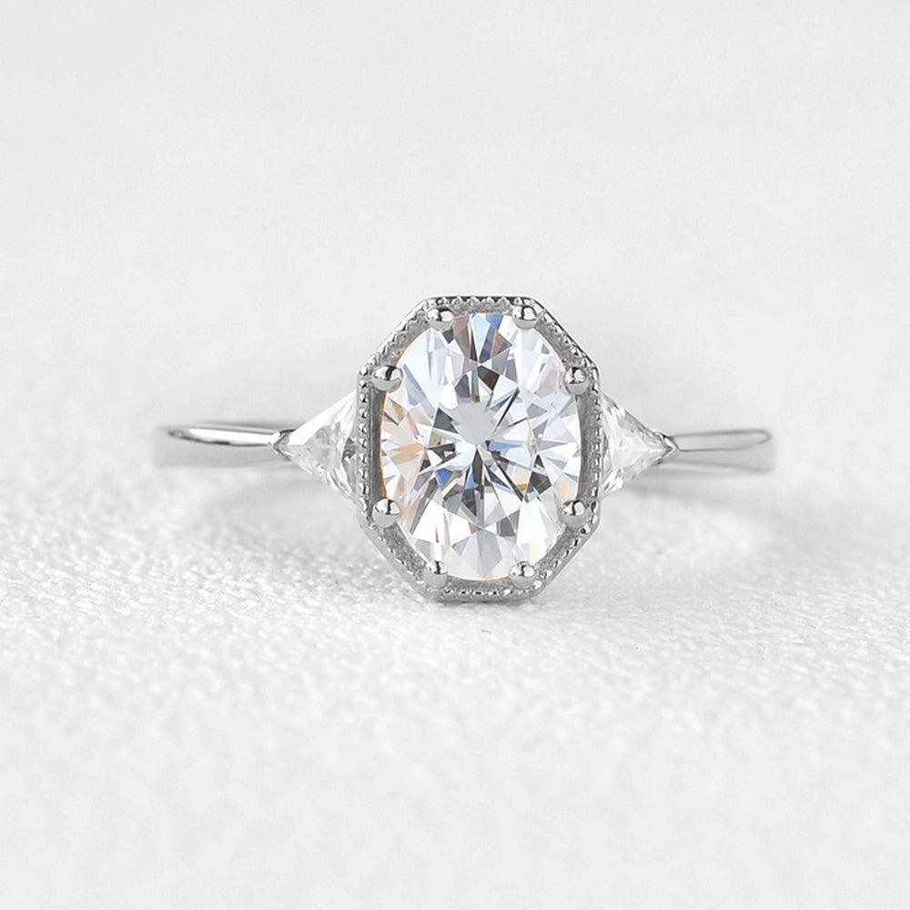 1.5ct Geometric Moissanite Three-stone Vintage Ring Sleek Piece Evening Shine