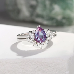 1.5ct Lab Alexandrite Pearl-fect Vintage Cluster Ring Set 2pcs - Zhuri HighEnd Accessory