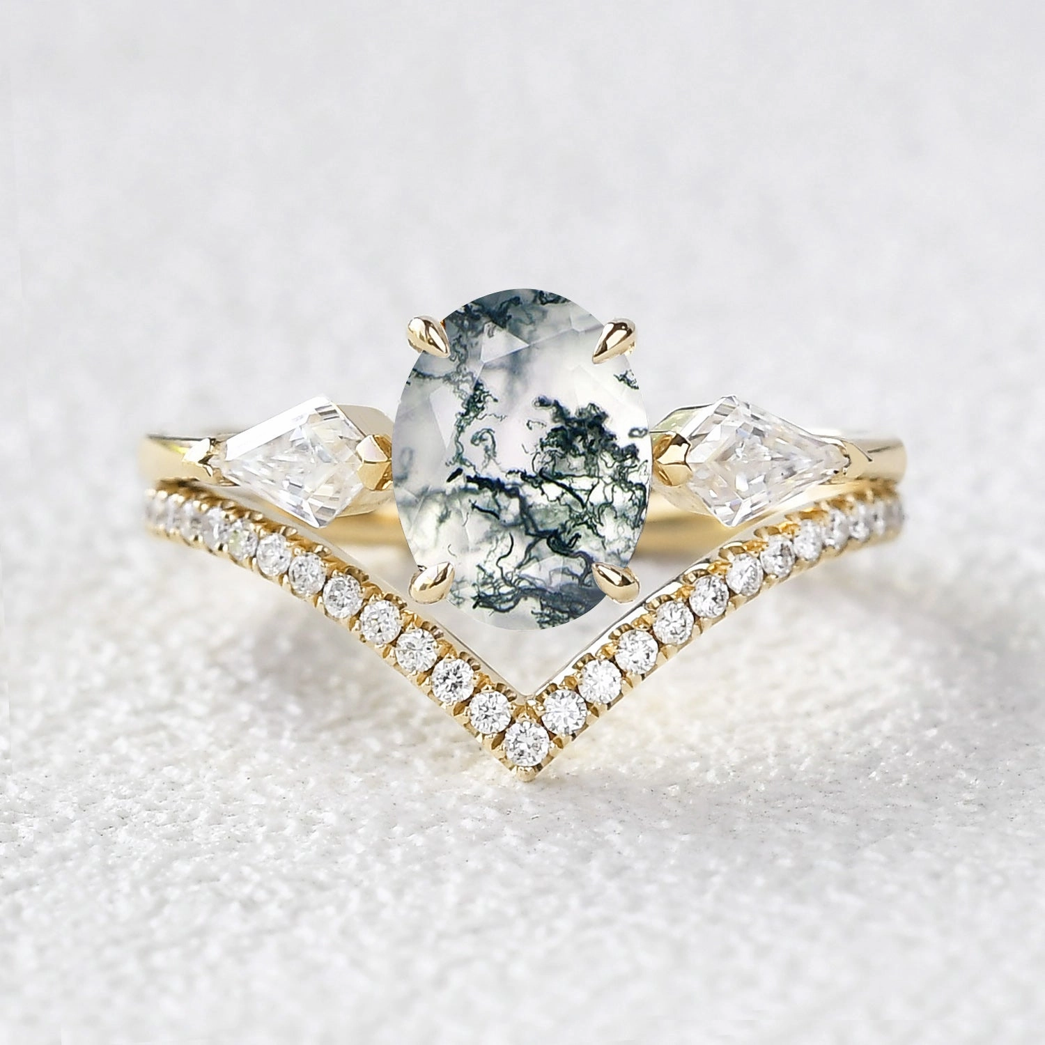 1.5ct Oval Moss Agate Three Stones Chevron Engagement Ring Set 2pcs Etched Design Vintage Gift