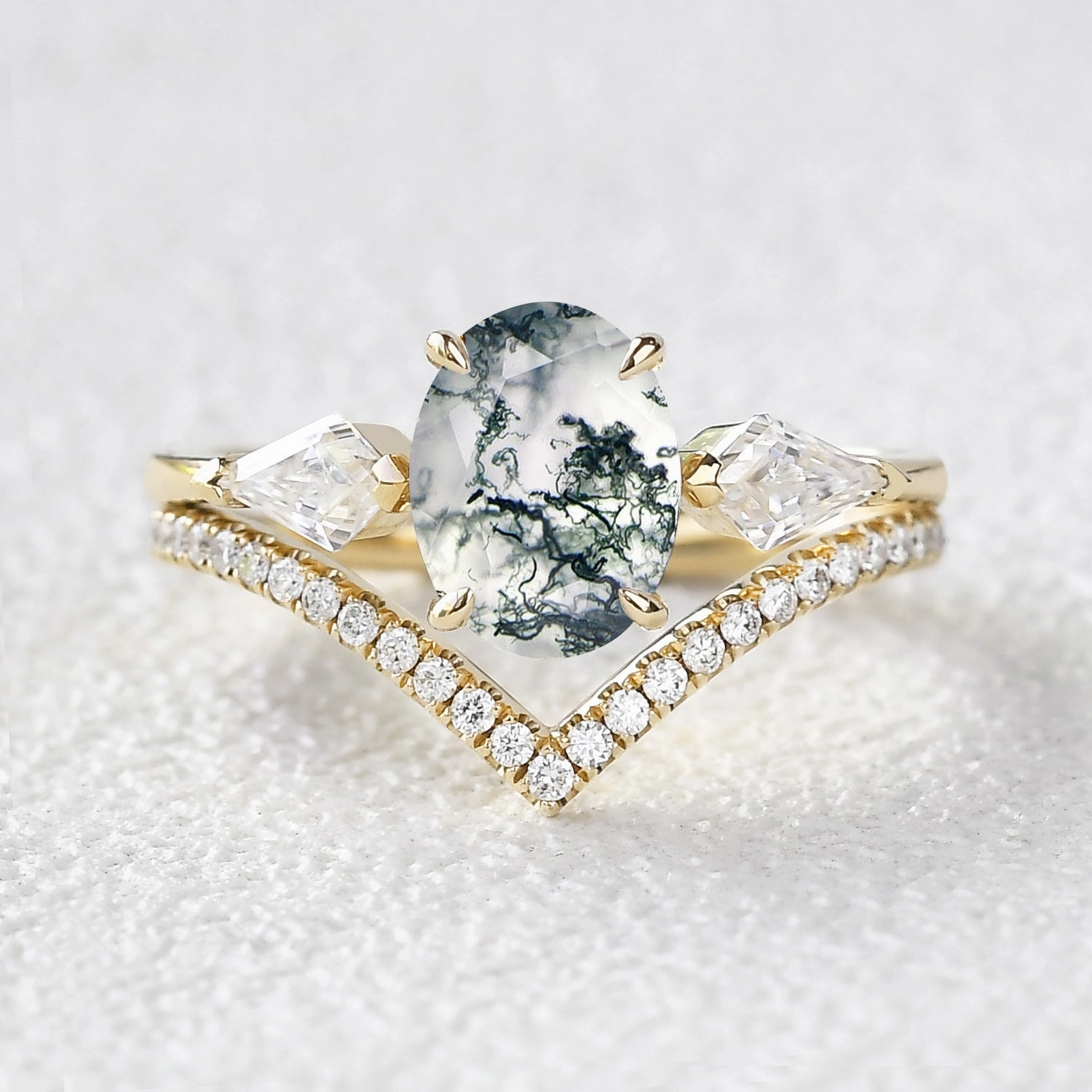 Soft Sparkle 1.5ct Oval Moss Agate Three Stones Chevron Engagement Ring Set 2pcs