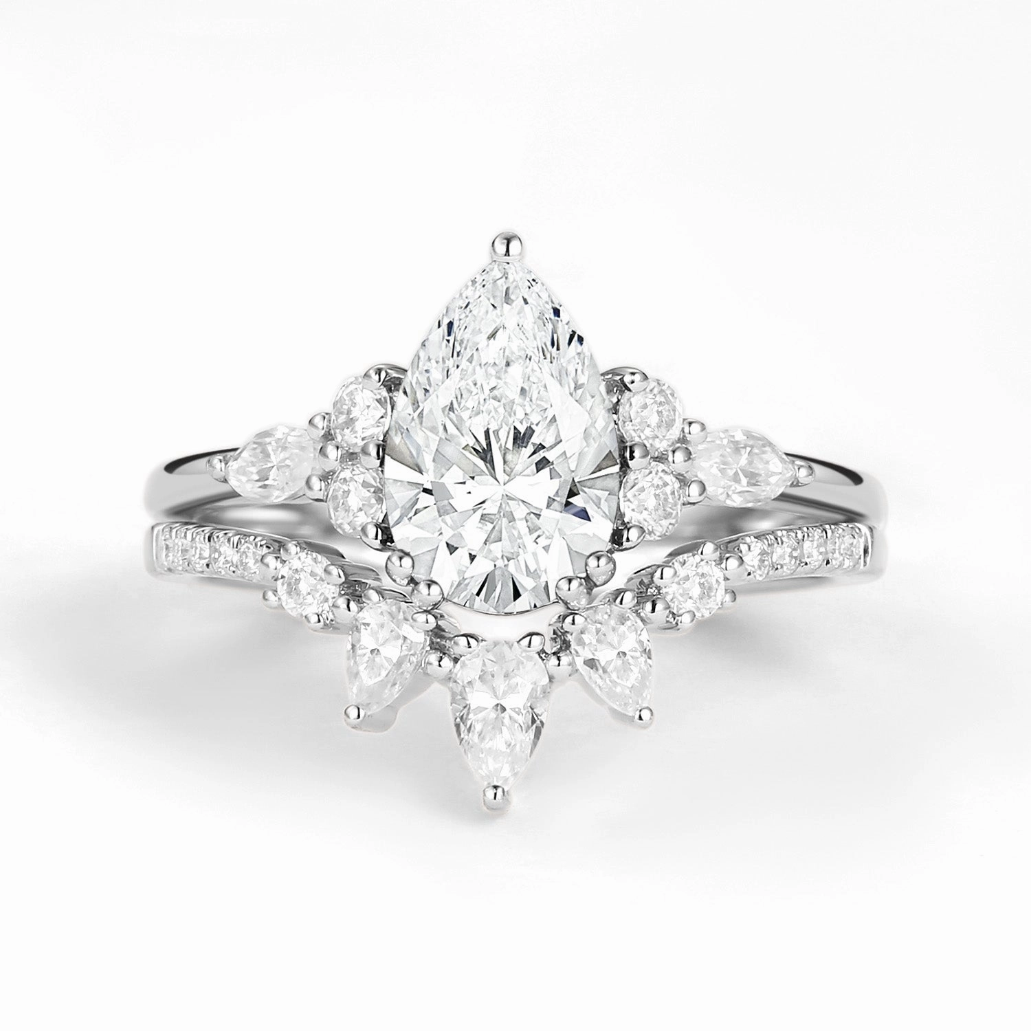 Manufactured Product 1.5ct Pear Cut Lab Grown Diamond Gold Engagement Ring Set 2pcs