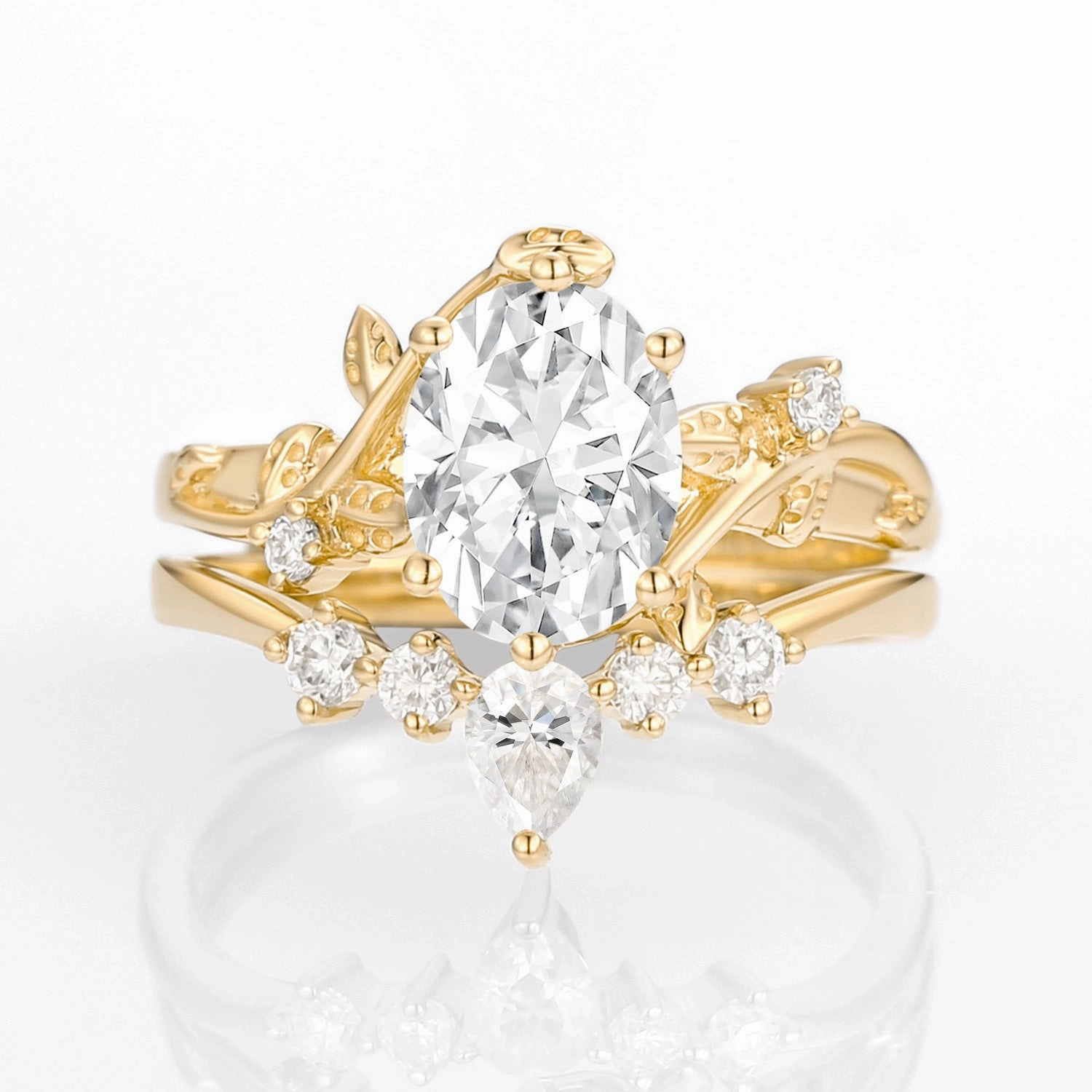 Romantic Accent 1.5ct Unique Oval Moissanite Vine Ring Set 2pcs - Willow