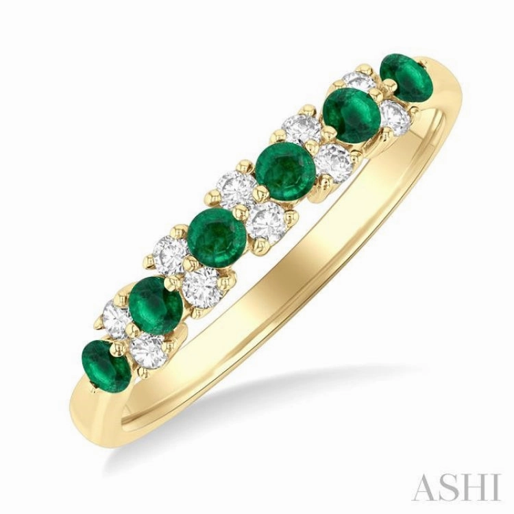 Durable Construction 2.3 MM Emerald and 1/5 ctw Round Cut Diamond Precious Band in 14K Yellow Gold