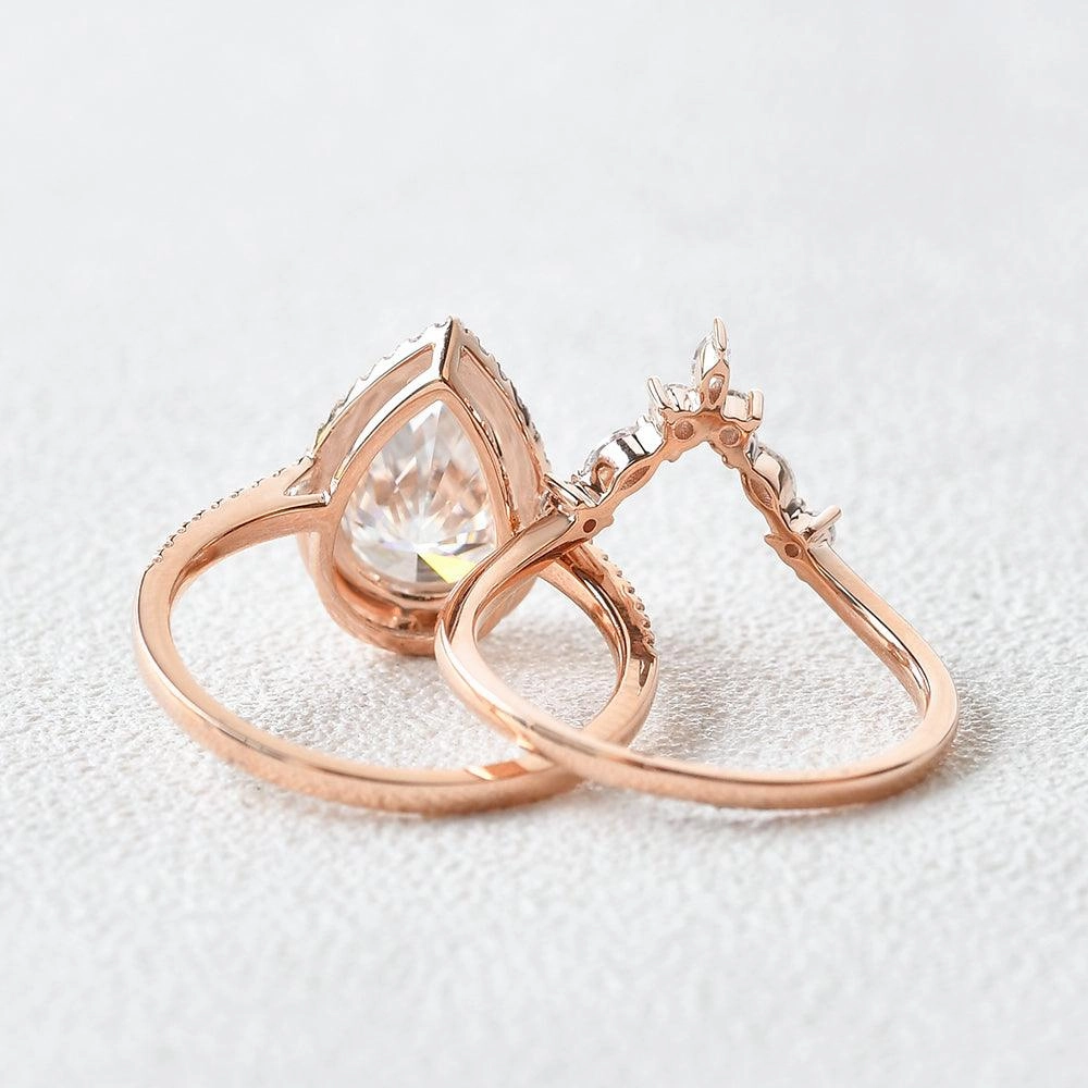 Layered Finish 3.5ct Moissanite Inspired Engagement Ring Set 2pcs