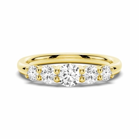 City Style Radiant Finish Pieces 5 Stone Shared Prong Moissanite Anniversary Band