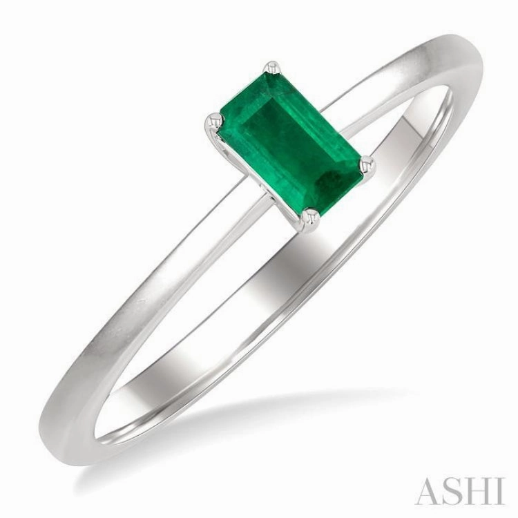 Graceful Edge Sparkling Accessory 5x3 MM Octagon shape Emerald Precious Solitaire Ring in 14K White Gold