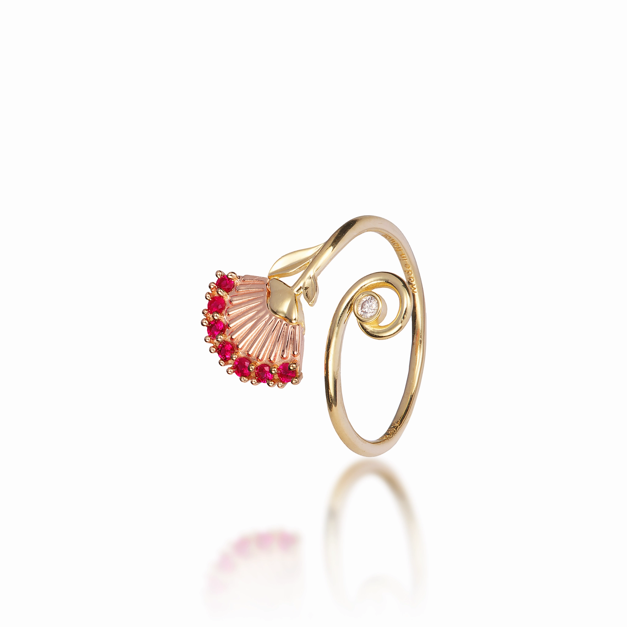 ???hi?a Lehua Ruby Ring in Two Tone Gold with Diamond - 18mm Handcrafted Jewelry Finish