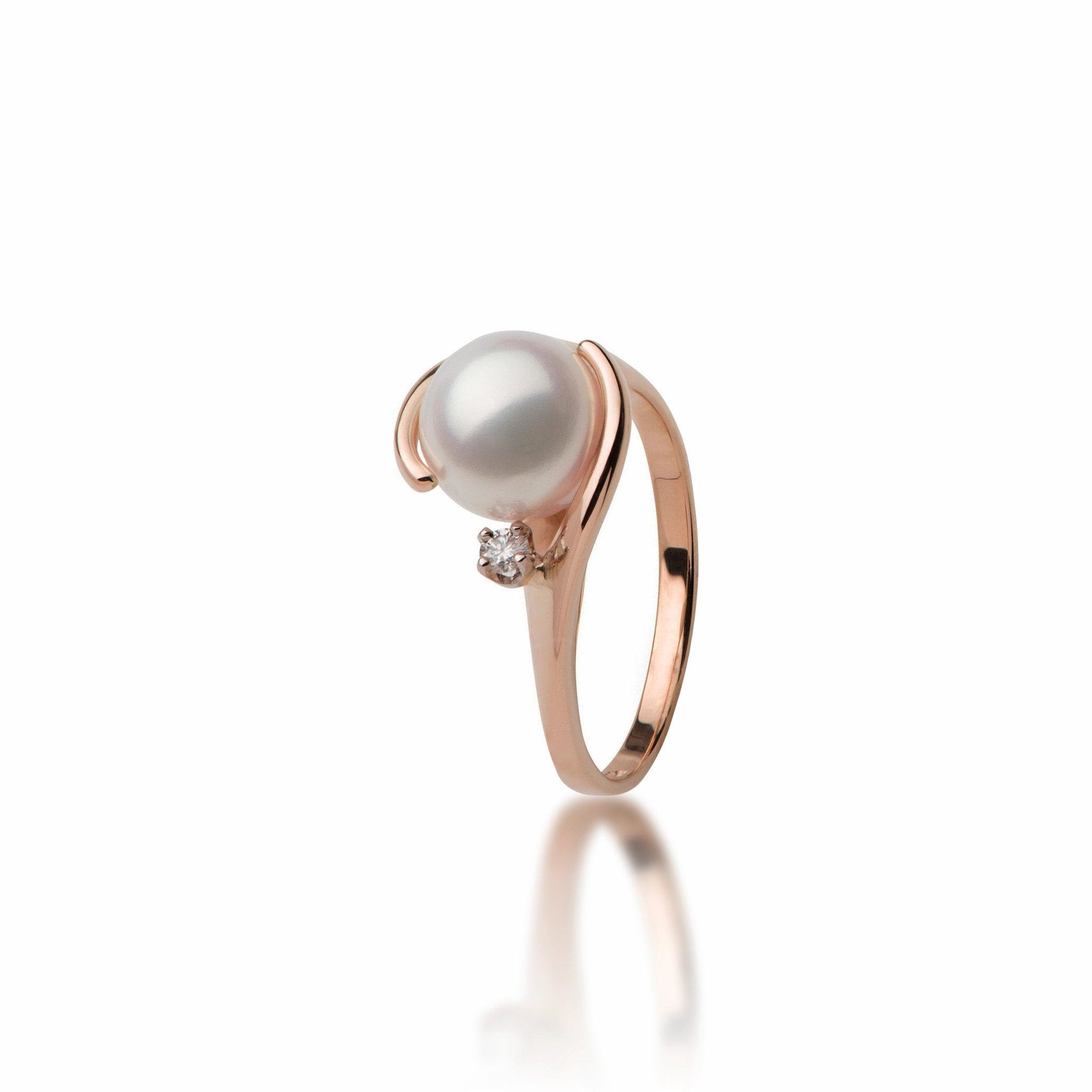 Akoya White Pearl Ring in Rose Gold with Diamond - 8mm Celebration Look