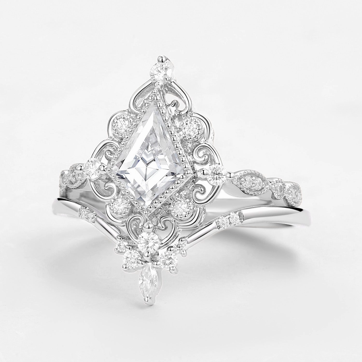 Elite Shape Art Deco Kite Cut Moissanite Vintage Engagement Ring Set 2pcs
