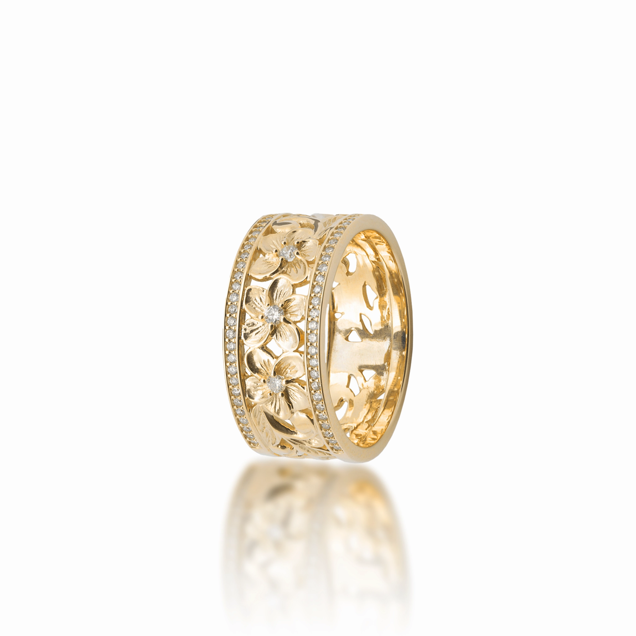 Style Statement Cool Moment Hawaiian Heirloom Plumeria Ring in Gold with Diamonds -10mm