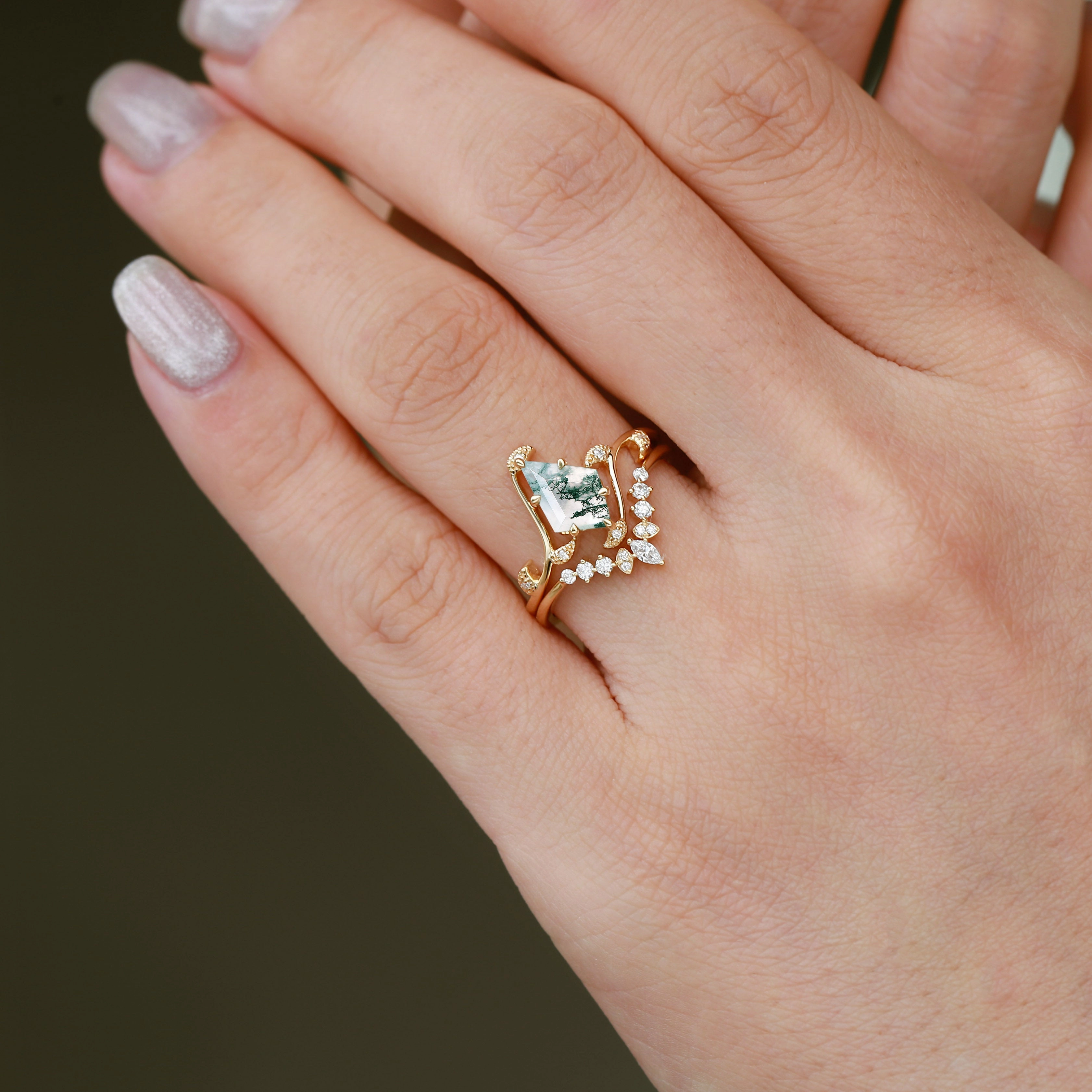 Black Gold Kite Cut Moss Agate Leafy Engagement Ring Sets 2pcs - Ivy Traditional Memento