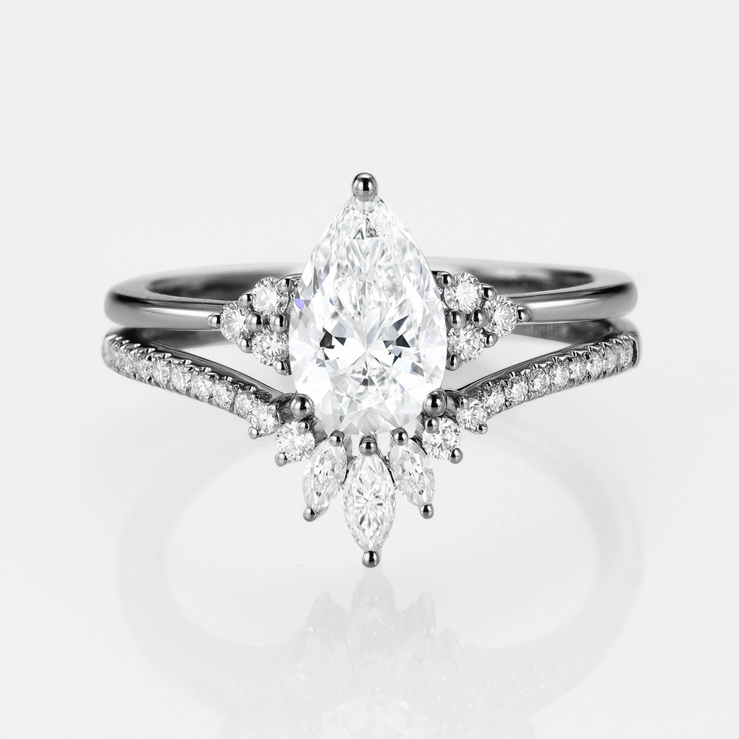 Signature Highlight Black Gold Pear Moissanite Engagement Ring Set 2pcs - Lydia