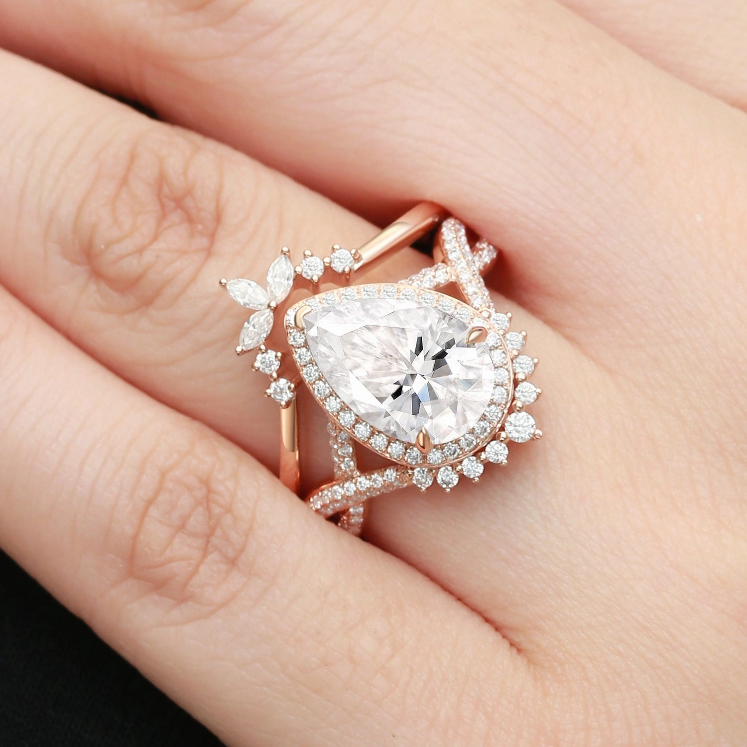 Season Ready Black Gold Pear Shaped Moss Agate Antique Halo Infinity Ring Sets 2pcs