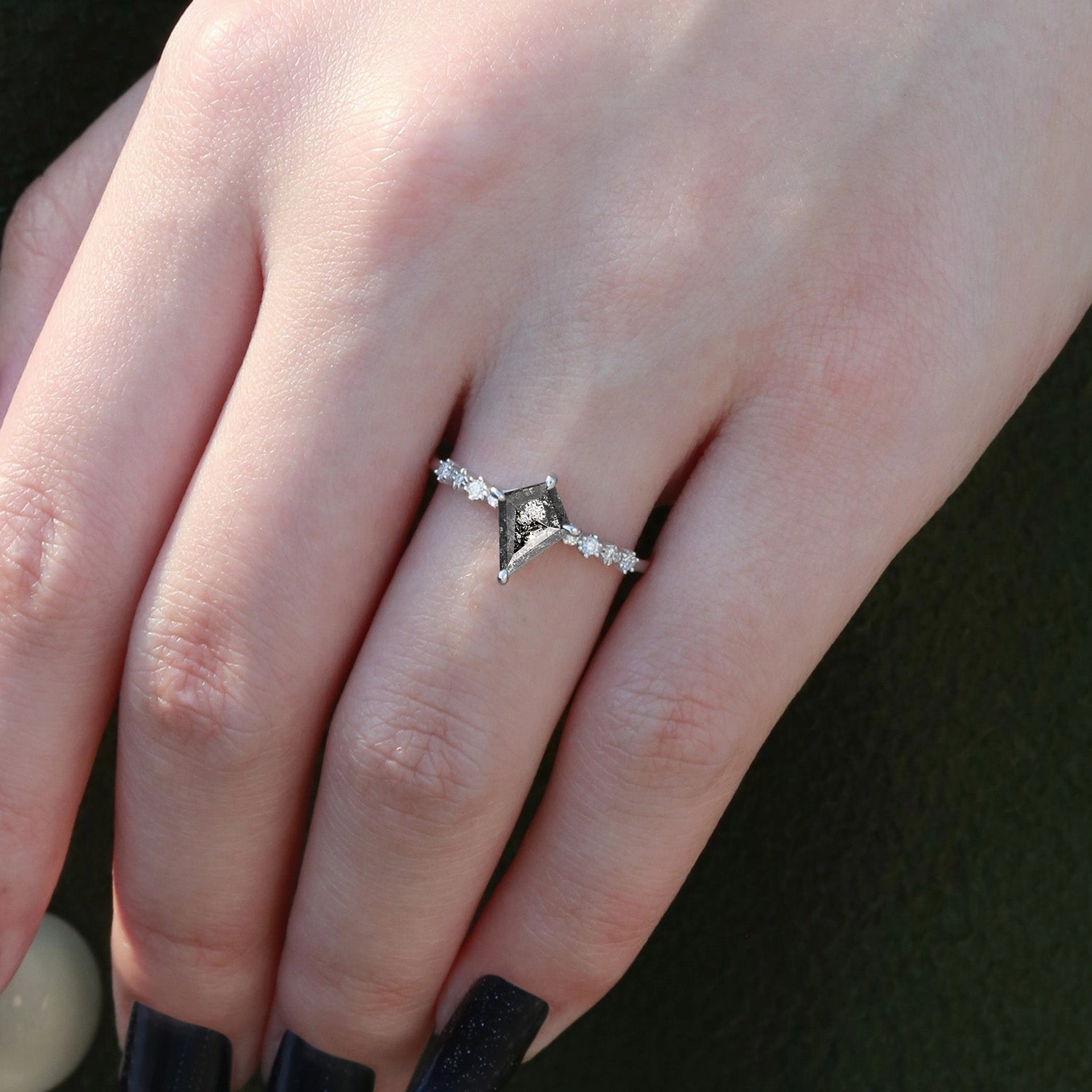 Stylish Design Traditional Use Black Rutilated Quartz Minimalism Engagement Ring