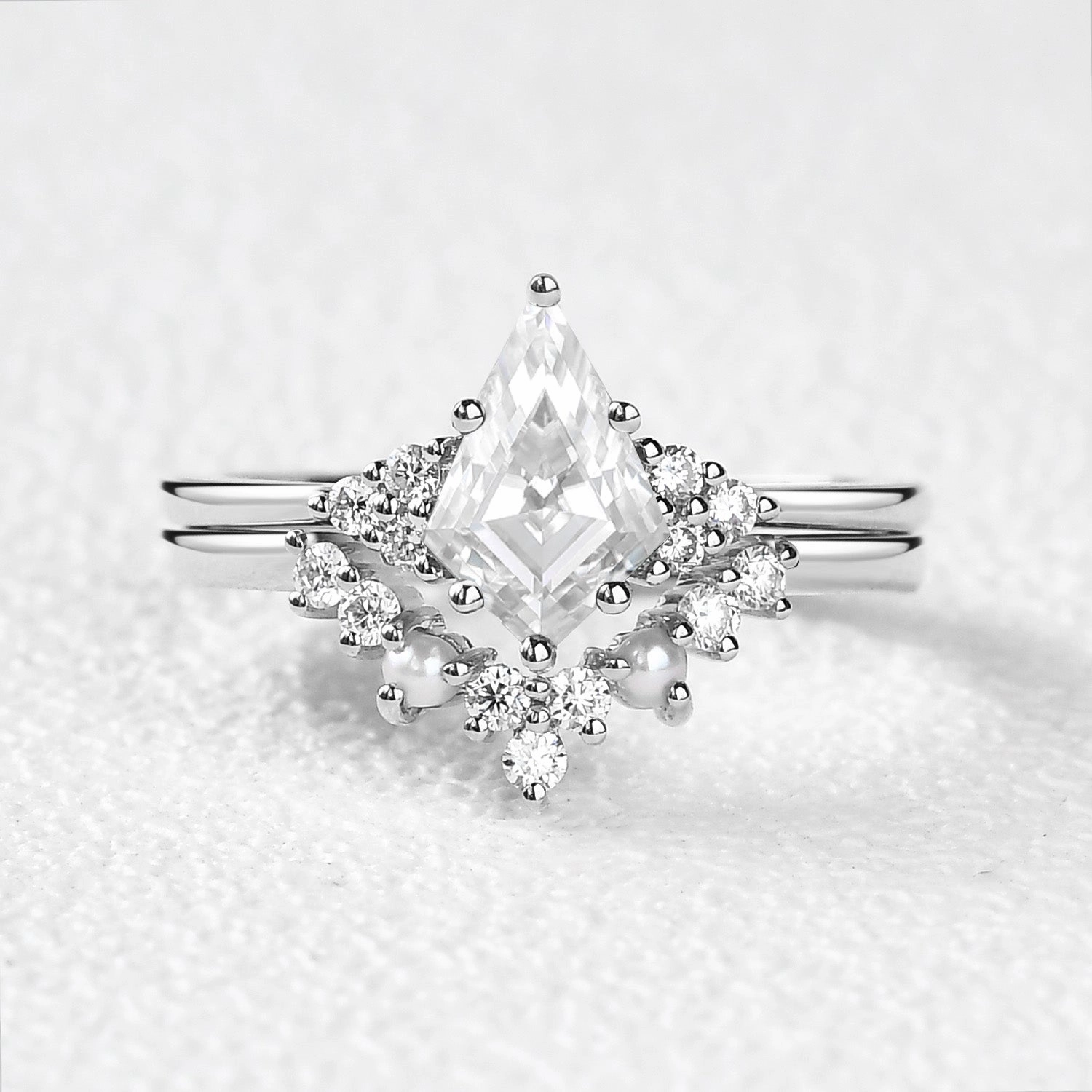 Kite Cut Moissanite Pearl Engagement Ring Set 2pcs Suburban Trend