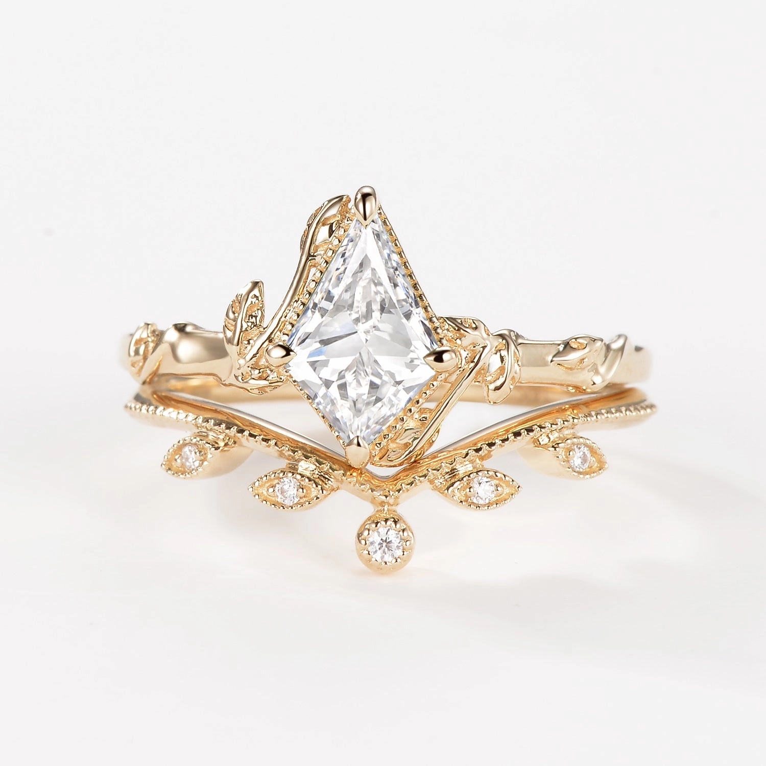 Kite Cut Lab Grown Diamond Leafy Engagement Ring Set 2pcs - Jade Stylish Expression