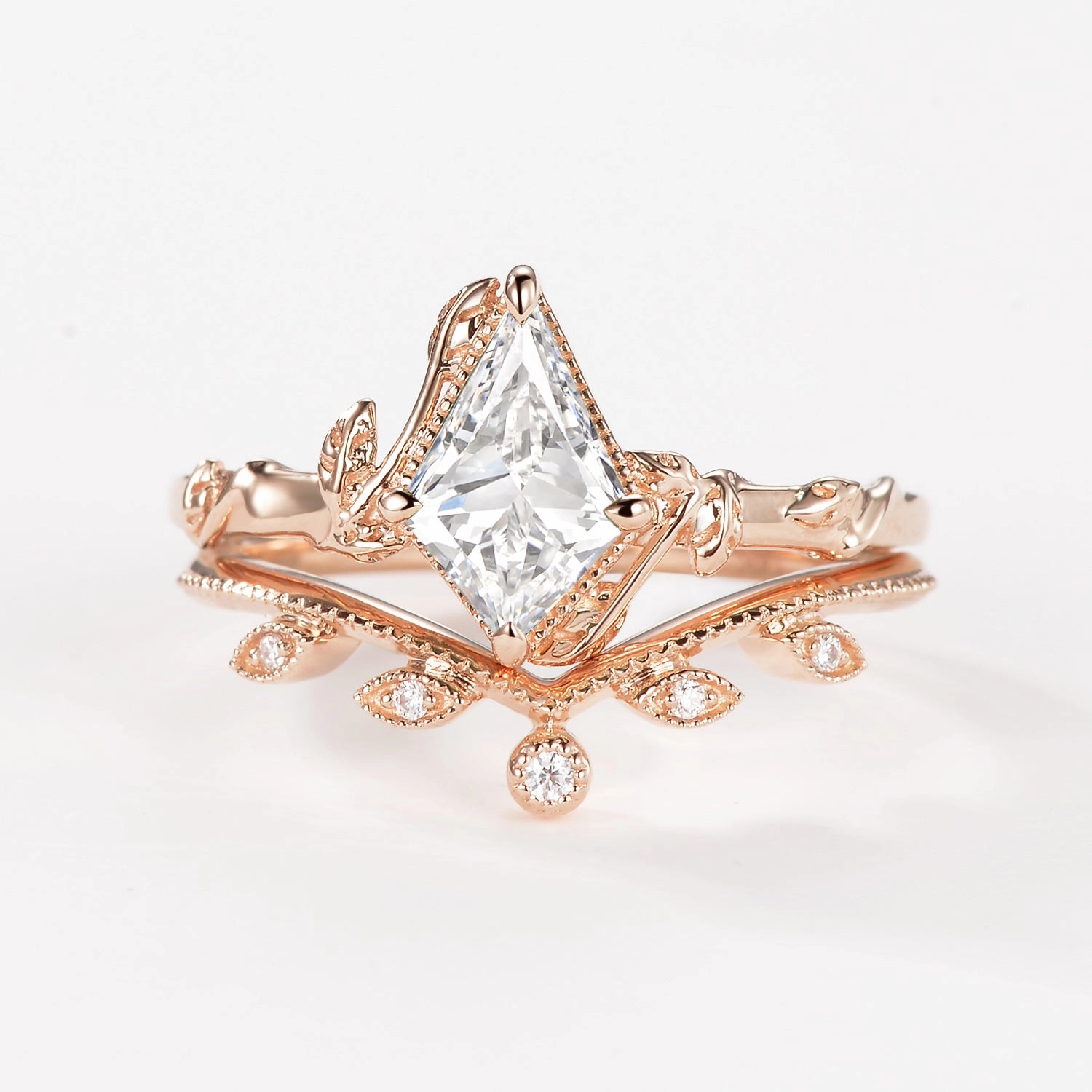 Kite Cut Lab Grown Diamond Leafy Engagement Ring Set 2pcs - Jade Simple Vibe