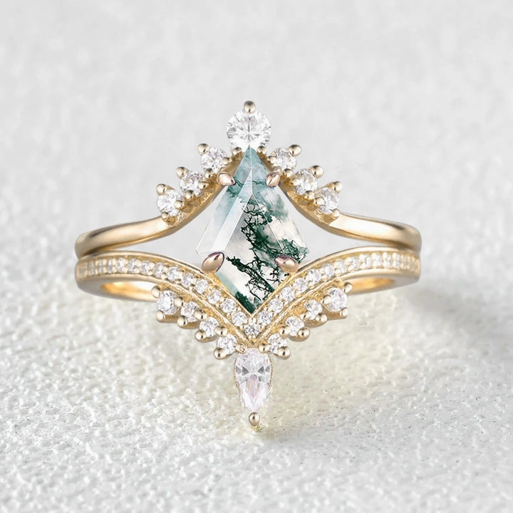 Kite Cut Moss Agate Deep V Chevron Engagement Ring Set 2pcs Playful Shine