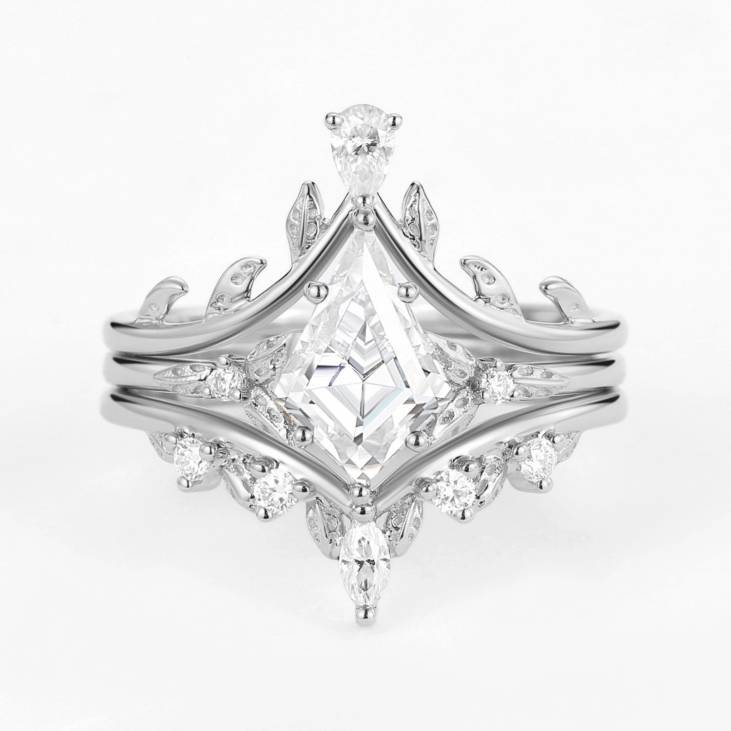 Night Out Kite Cut Moissanite Leafy Engagement Ring Set 3pcs