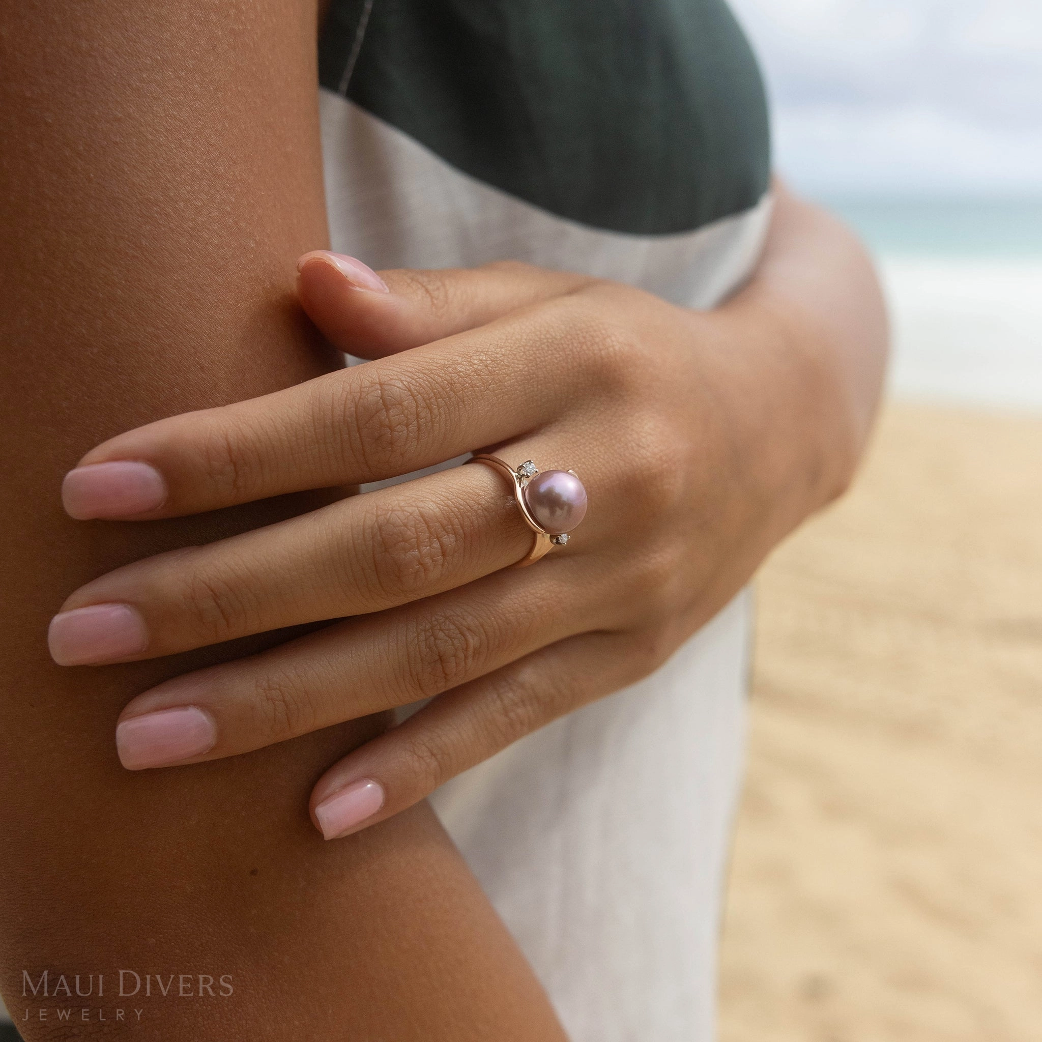 Artistic Touch Graceful Lines Lilac Freshwater Pearl Ring in Rose Gold with Diamonds - 10-11mm
