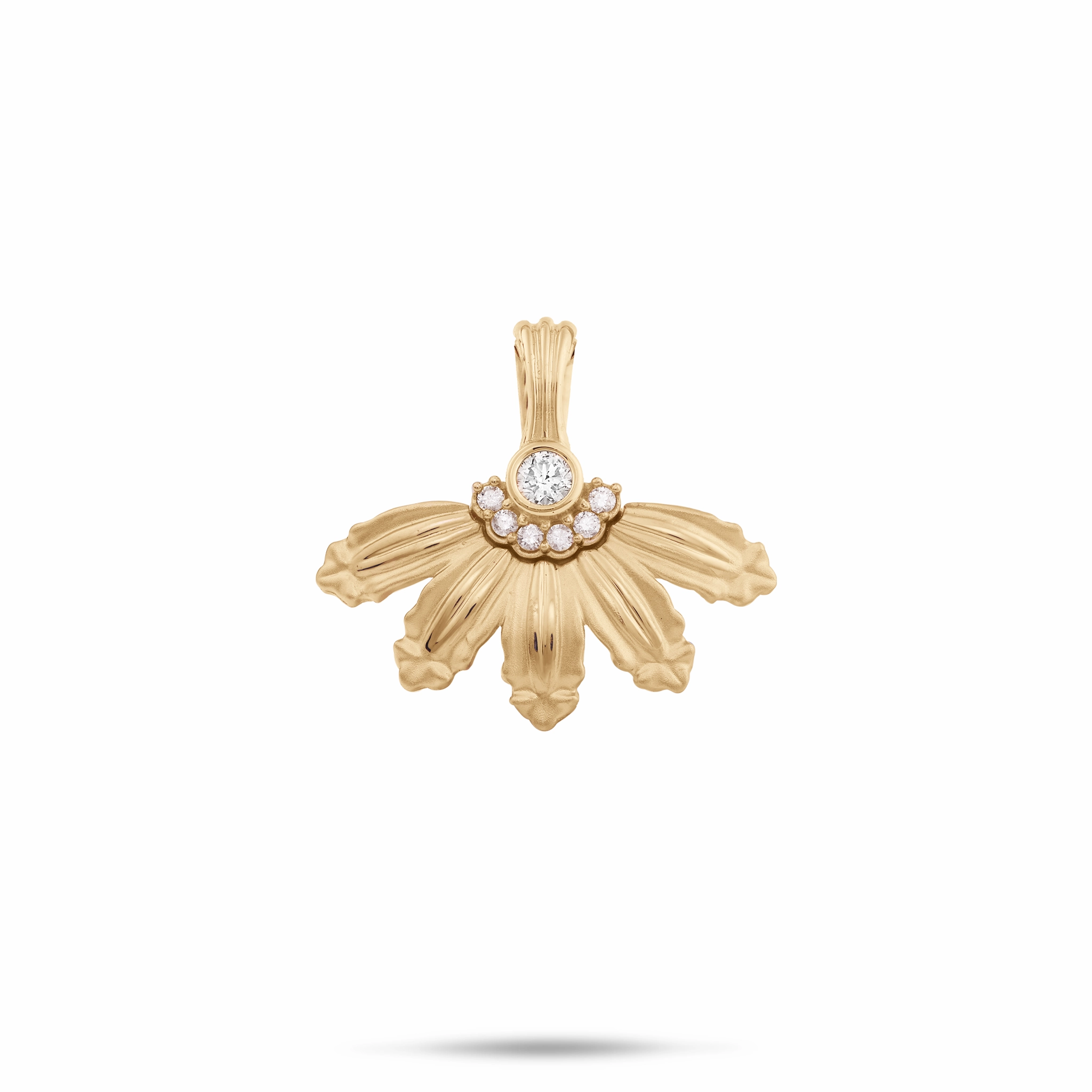 Sleek Look Mountain Naupaka Pendant in Gold with Diamonds - 28mm