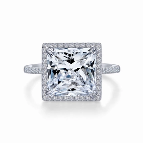 Fashionable Touch Stunning Engagement Ring