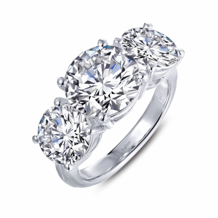 Vibrant Look Three-Stone Engagement Ring