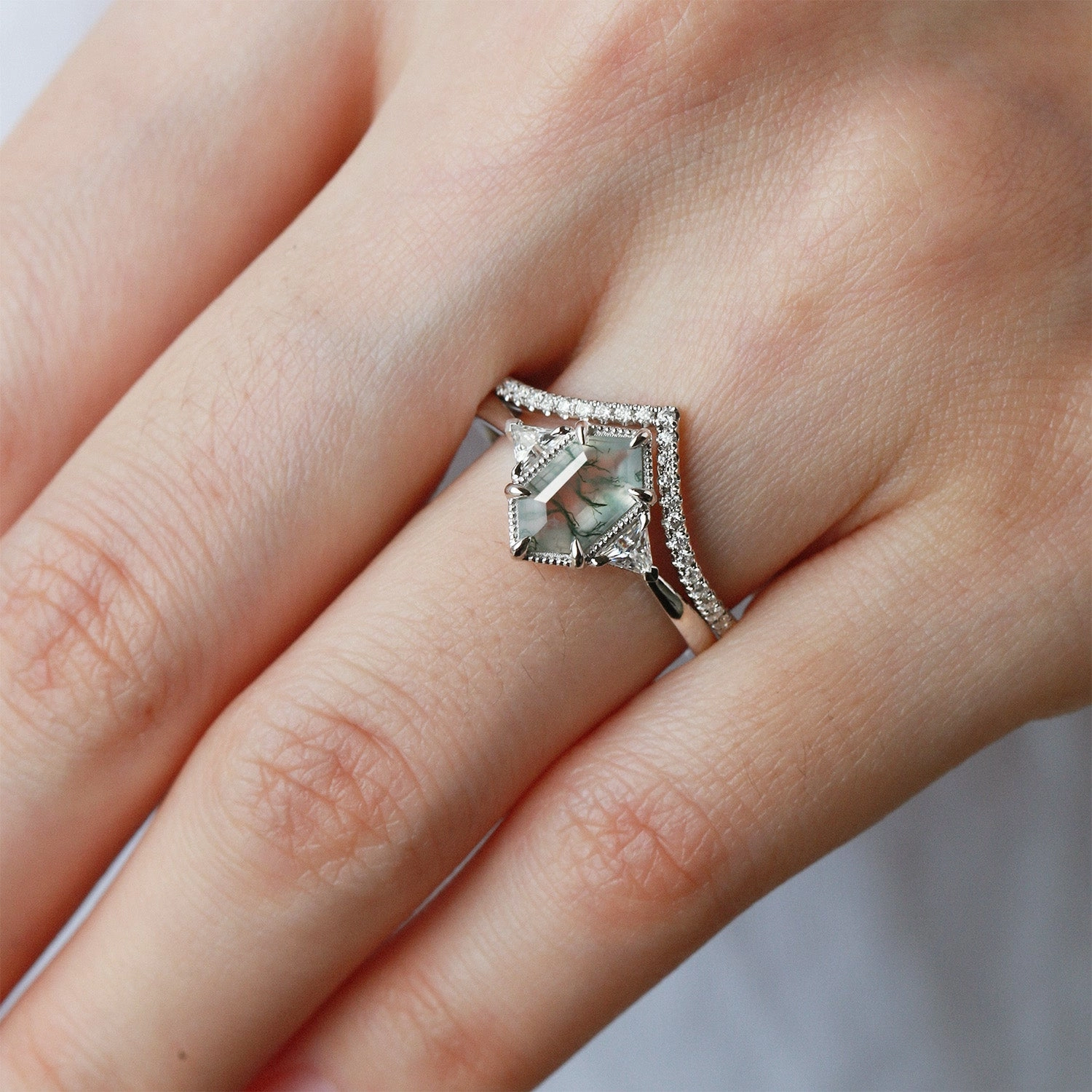 Special Gift Contemporary Design Hexagon Moss Agate Three Stone Engagement Ring Set 2pcs - Jasper