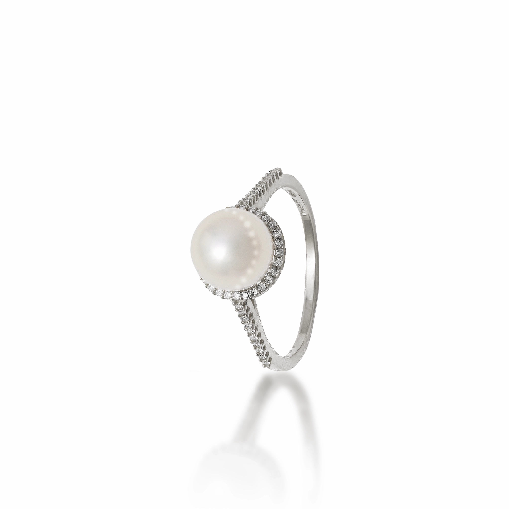 Halo Akoya White Pearl Ring in White Gold with Diamonds - 8mm Weekend Style