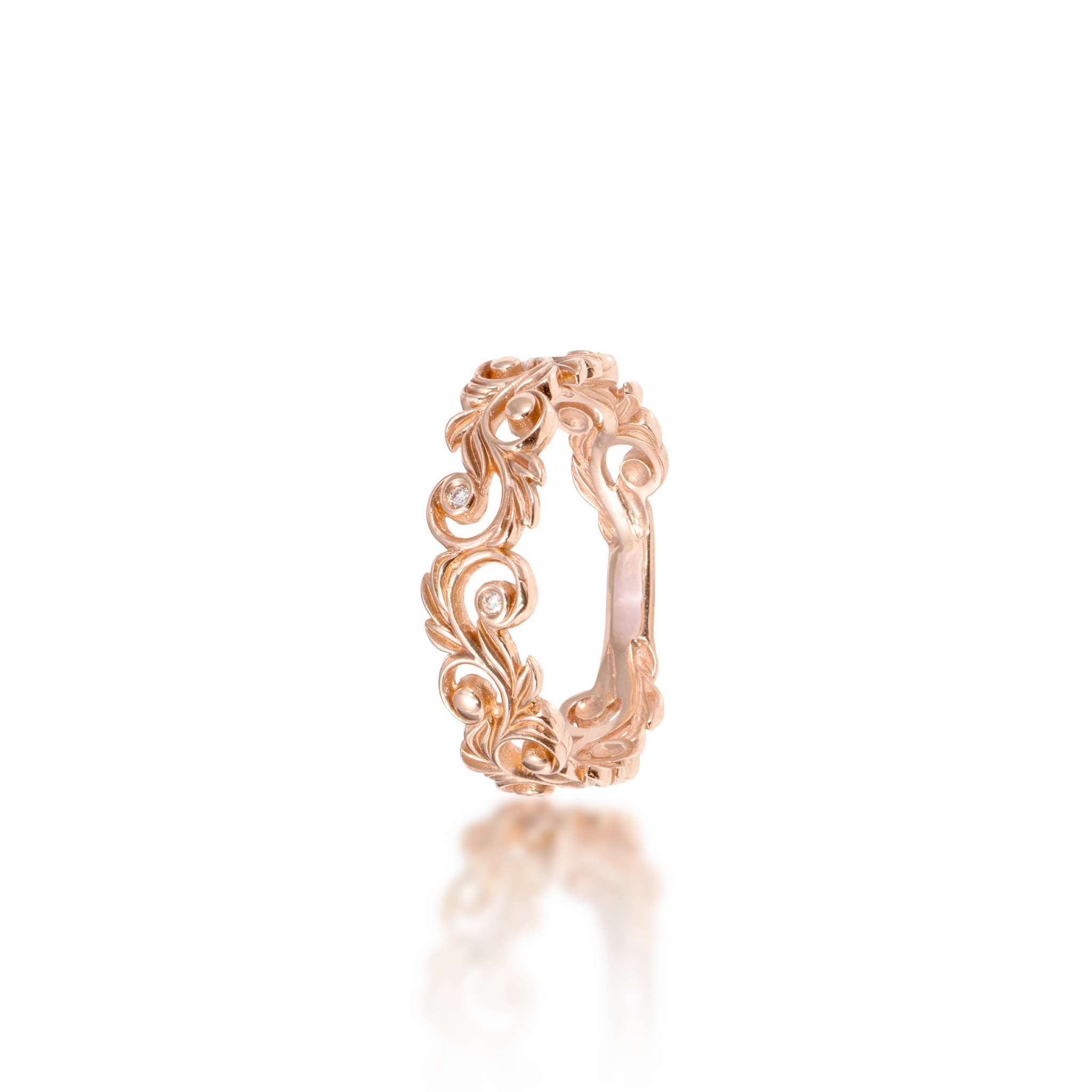 Exquisite Detailing Polished Finish Living Heirloom Ring in Rose Gold with Diamonds - 6mm