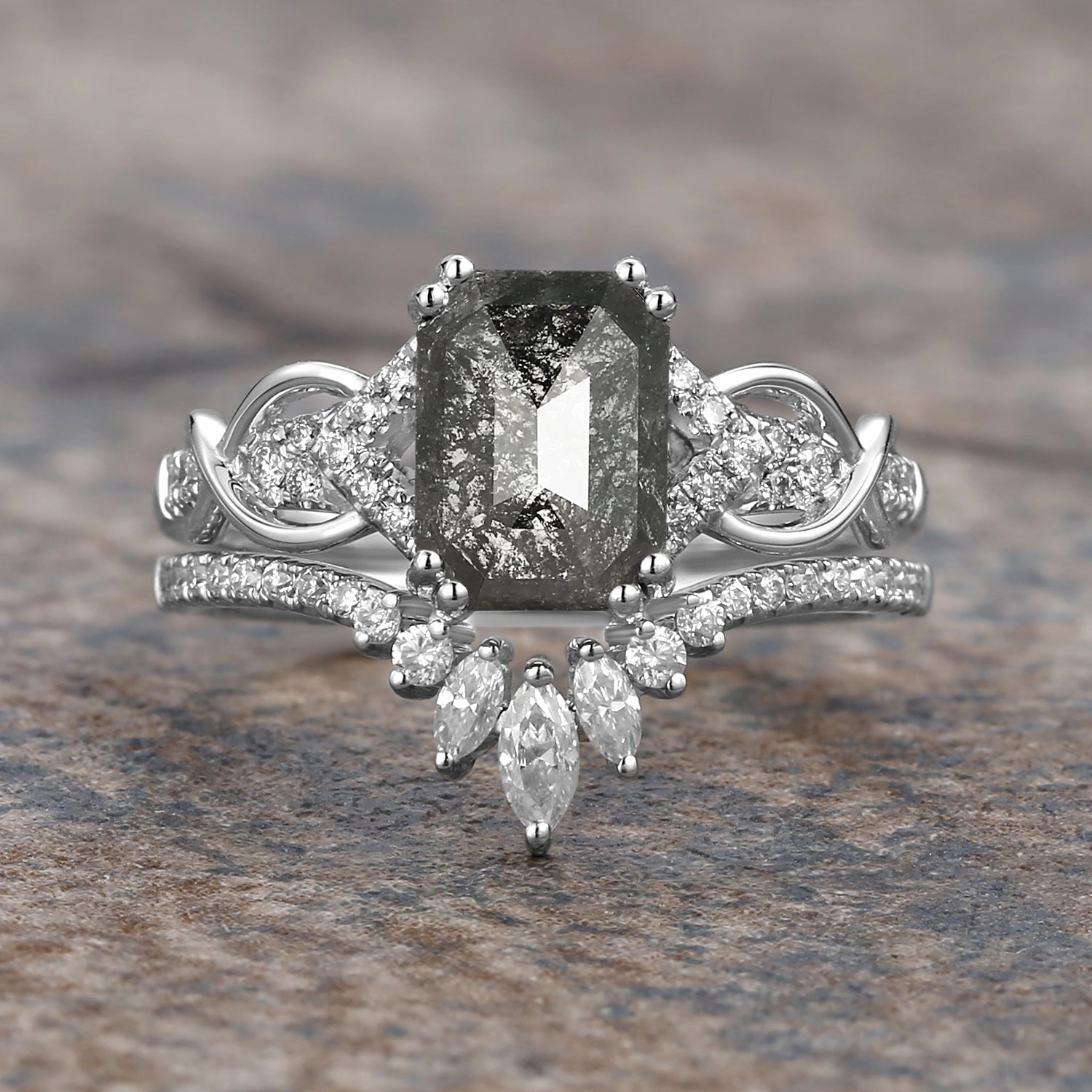 Durable Expression Cushion Cut Salt and Pepper Diamonds Infinity Gold Ring Set 2pcs