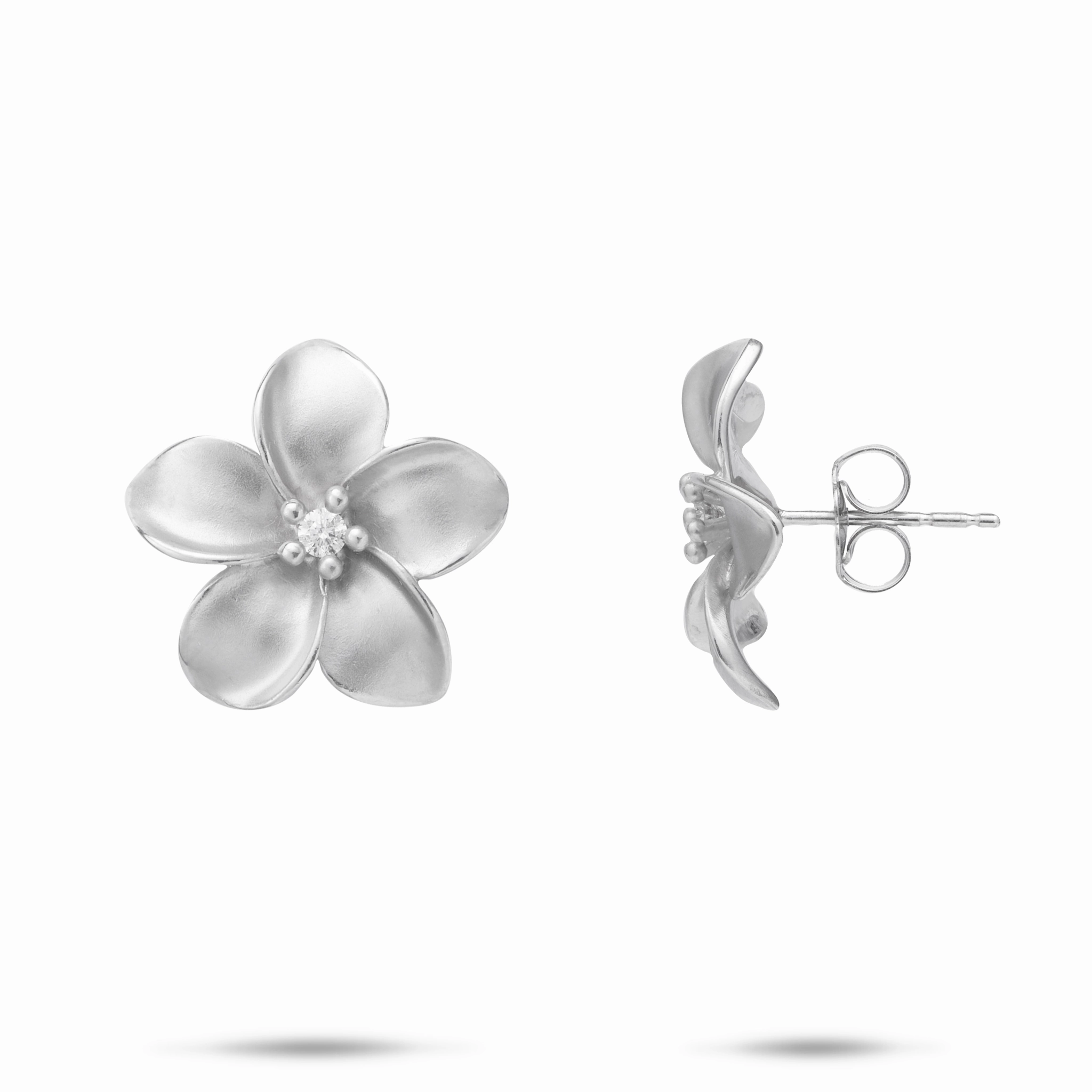 Street Detail Plumeria Earrings in White Gold with Diamonds - 18mm