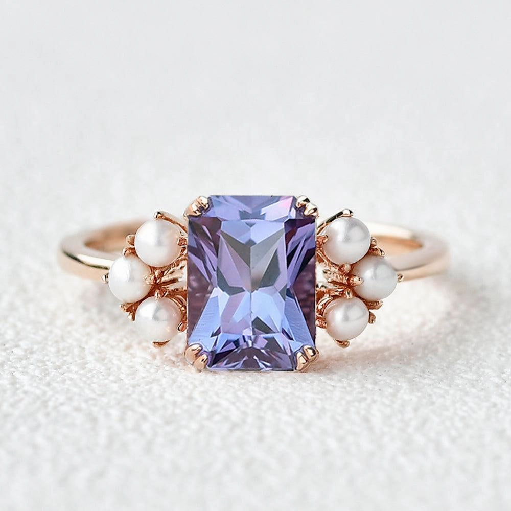 2.0ct Radiant Cut Alexandrite Vintage Cluster Ring Gentle Contour Solid Construction